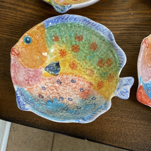 Four Hand Painted Italian Fish Bowls - Picture 5 of 7